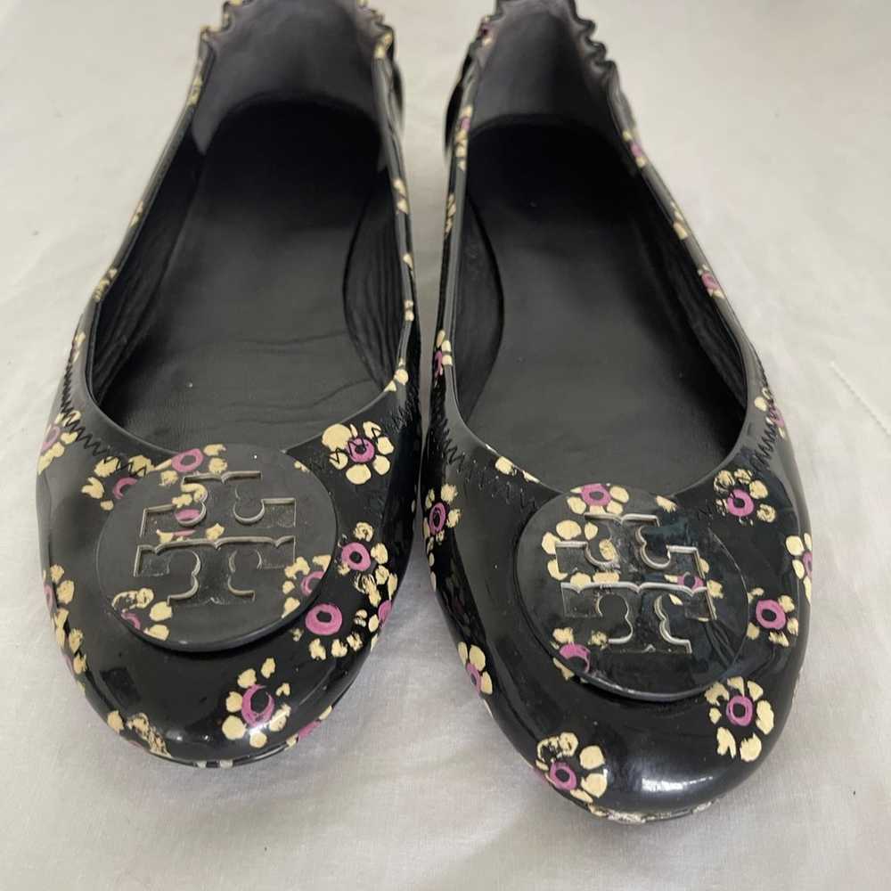 Tory Burch Floral Minnie Leather Balket Flats - image 3