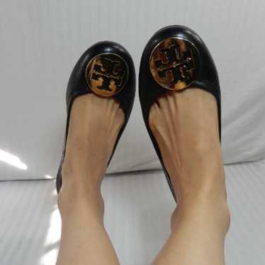 Tory Burch Flat Reva  sz 7.5. M - image 1