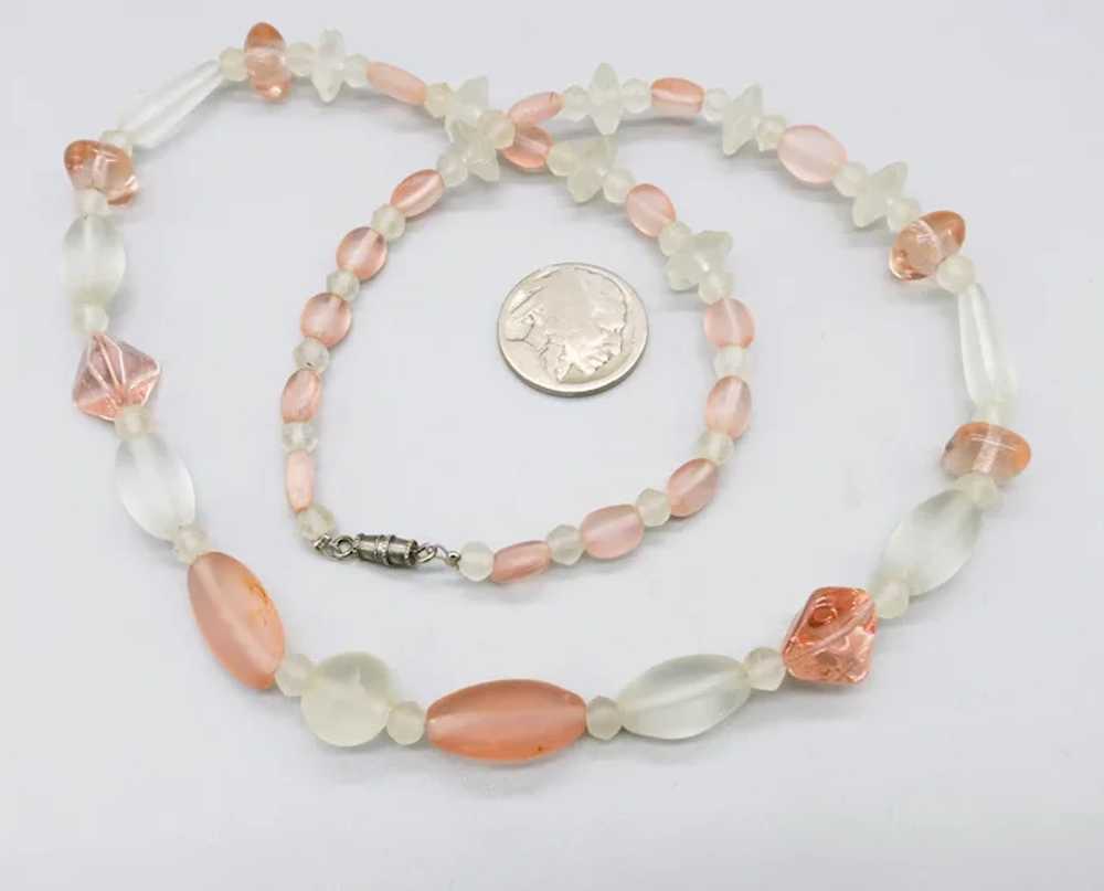 VINTAGE  Satin Glass  22 Inch Necklace  Pretty in… - image 3