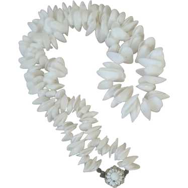 Miriam Haskell White Shell Necklace Beaded Clasp - image 1