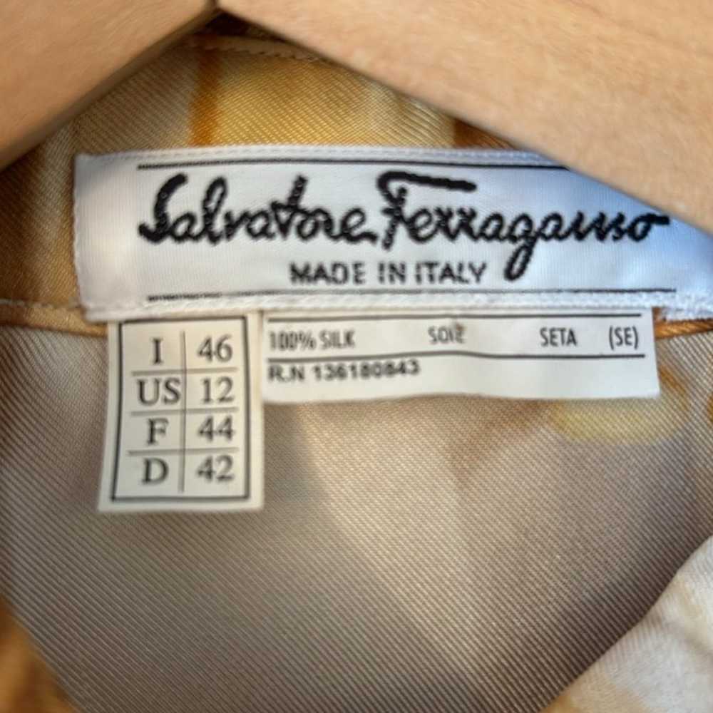 Vintage 100% silk Salvatore Ferragamo blouse - image 3