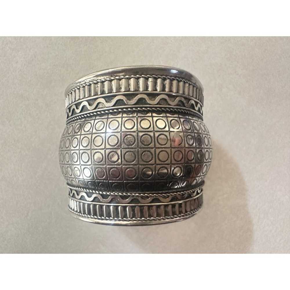 Vintage Tibetan tribal silver tone studded engrav… - image 3