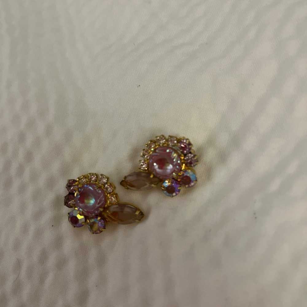 Vintage Juliana Pink AB Clip Earrings - image 3