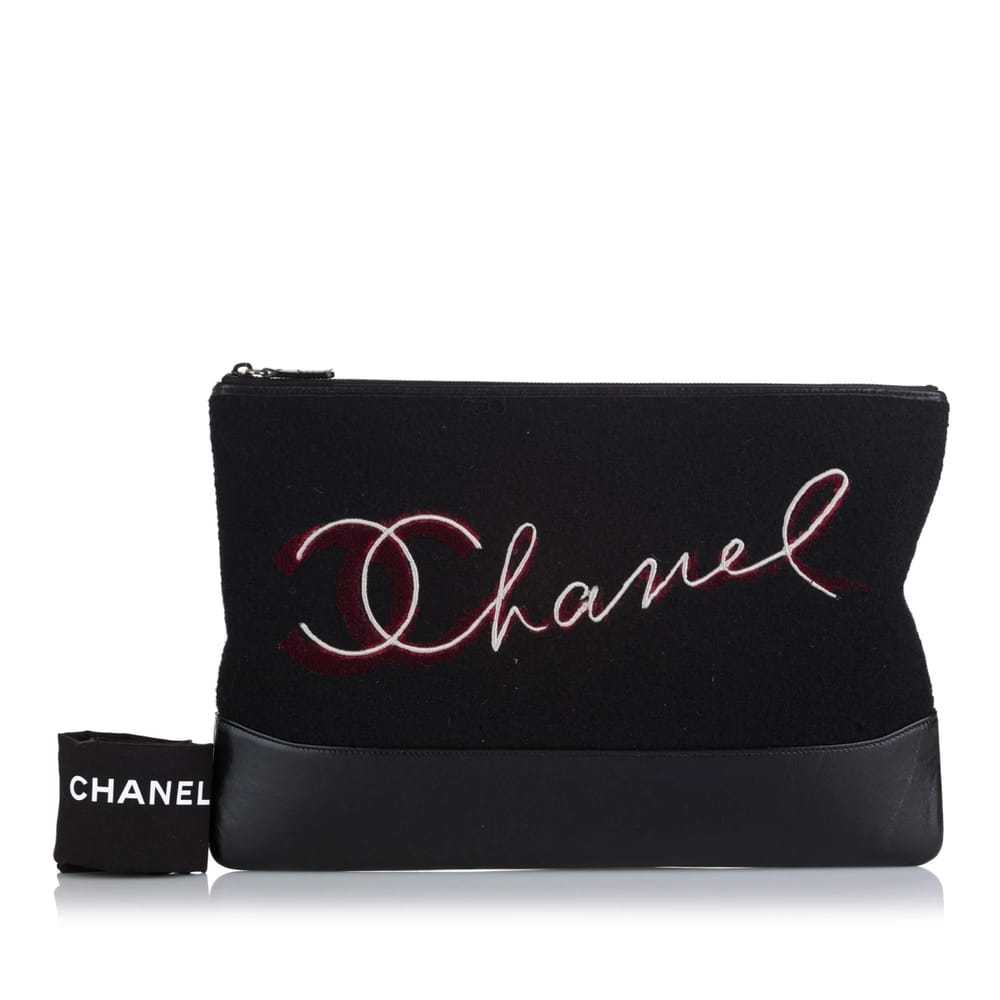 Chanel Leather clutch bag - image 9