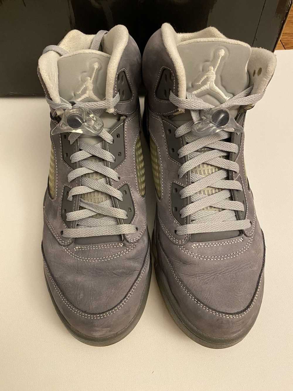 Jordan Brand Jordan Wolf Grey 5 Size 11 - image 4